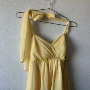 Yellow David’s bridal dress